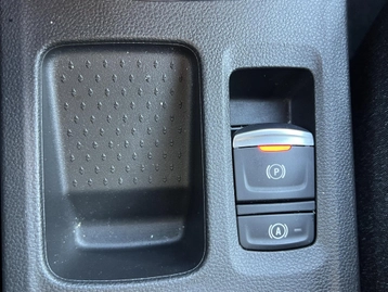 Image véhicule  Renault CAPTUR (42)