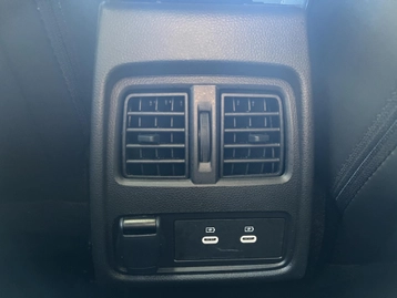 Image véhicule  Renault CAPTUR (15)