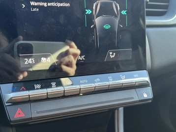 Image véhicule  Renault CAPTUR (39)