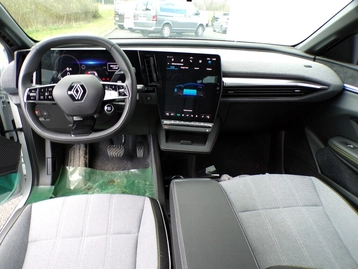 Image véhicule  Renault MEGANE E-TECH (7)