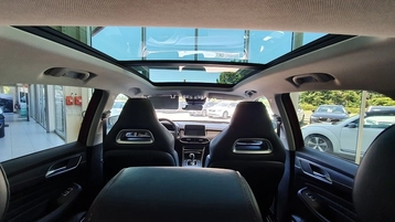 Image véhicule  MG EHS (13)