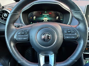 Image véhicule  MG EHS (11)