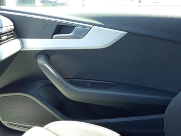 Image véhicule  Audi A4 (46)