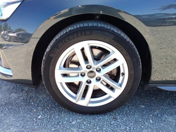 Image véhicule  Audi A4 (26)