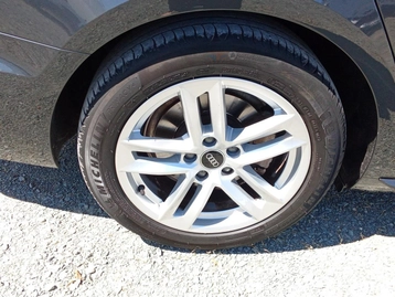 Image véhicule  Audi A4 (56)