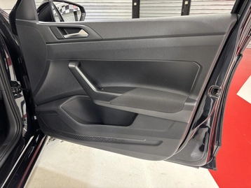Image véhicule  Volkswagen POLO (23)