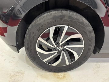 Image véhicule  Volkswagen POLO (36)