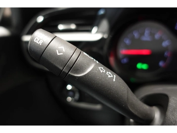 Image véhicule  Opel CORSA (26)
