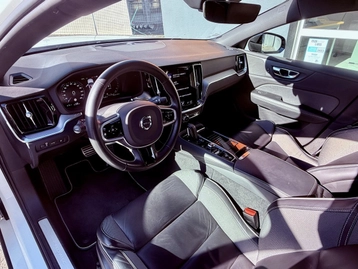 Image véhicule  Volvo V60 (15)