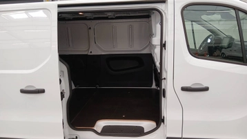 Image véhicule  Renault TRAFIC (104)