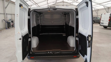 Image véhicule  Renault TRAFIC (108)