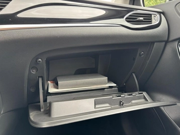 Image véhicule  Opel ASTRA SPORTS TOURER (22)