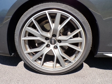 Image véhicule  Audi A4 AVANT (4)