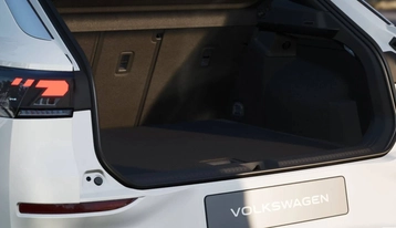 Image véhicule  Volkswagen T-ROC (15)