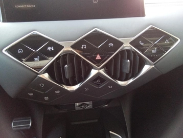 Image véhicule  DS DS3 CROSSBACK (26)