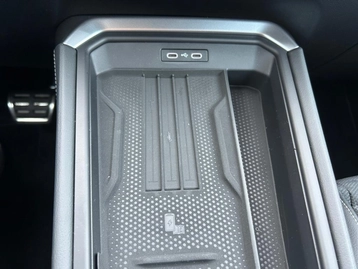 Image véhicule  Volkswagen T-ROC (32)