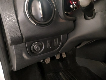 Image véhicule  Dacia SANDERO (8)
