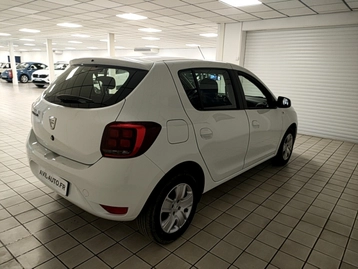 Image véhicule  Dacia SANDERO (3)