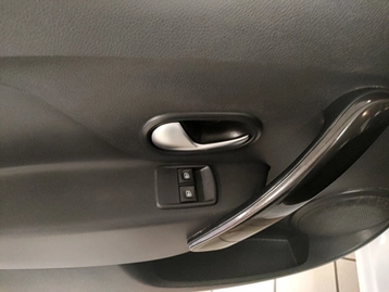 Image véhicule  Dacia SANDERO (7)