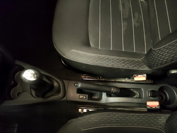 Image véhicule  Dacia SANDERO (10)