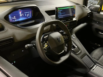 Image véhicule  Peugeot RIFTER (38)