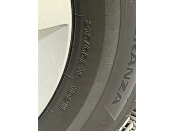 Image véhicule  Peugeot RIFTER (17)