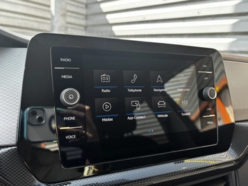 Image véhicule  Volkswagen T-CROSS (25)