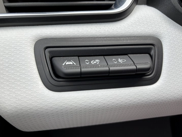 Image véhicule  Renault CLIO (19)