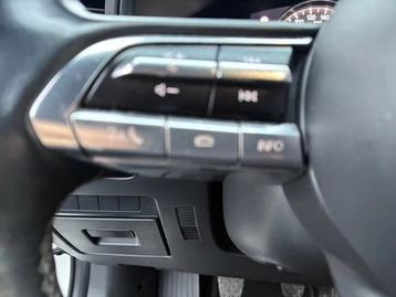 Image véhicule  Mazda MAZDA 3 (14)