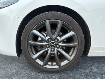 Image véhicule  Mazda MAZDA 3 (6)