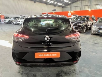 Image véhicule  Renault CLIO (4)