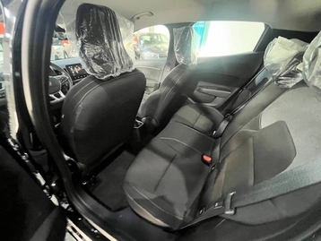 Image véhicule  Renault CLIO (16)