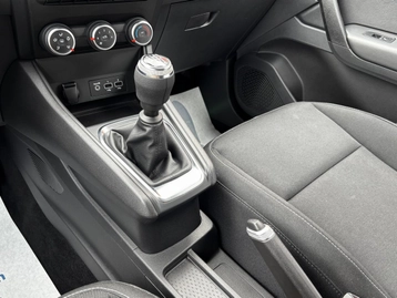 Image véhicule  Renault CAPTUR (23)