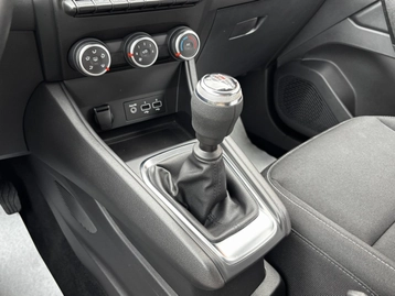 Image véhicule  Renault CAPTUR (22)