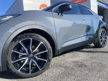 Image véhicule  Toyota C-HR (1)