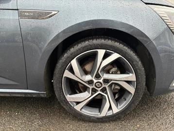 Image véhicule  Renault MEGANE (9)