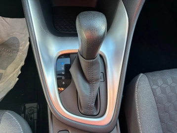 Image véhicule  Toyota YARIS (10)