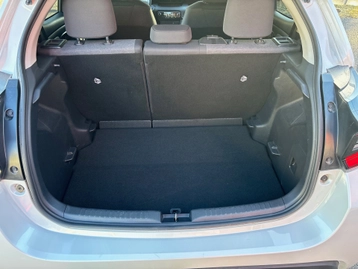 Image véhicule  Toyota YARIS (3)