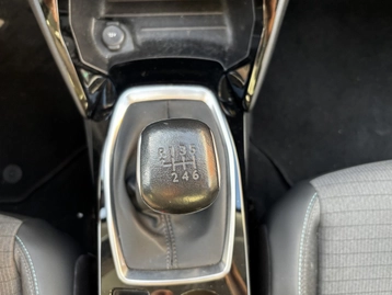 Image véhicule  Peugeot 2008 (26)