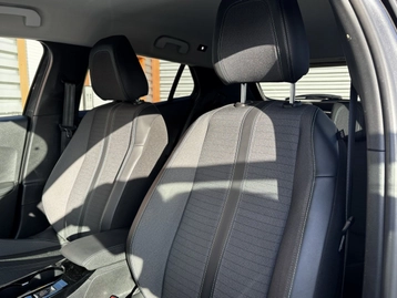 Image véhicule  Peugeot 2008 (4)