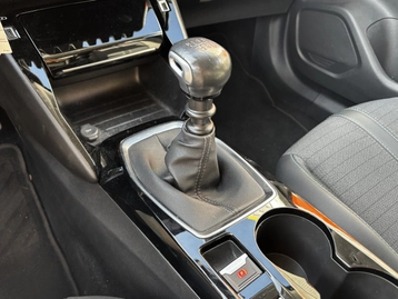 Image véhicule  Peugeot 2008 (24)