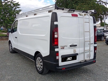 Image véhicule Renault TRAFIC (24) Image véhicule Renault TRAFIC (24)