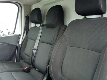 Image véhicule Renault TRAFIC (5) Image véhicule Renault TRAFIC (5)