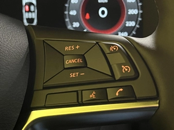 Image véhicule  Nissan JUKE (17)