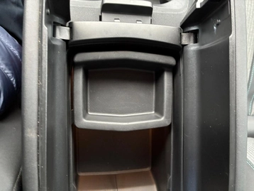 Image véhicule  Peugeot 5008 (37)