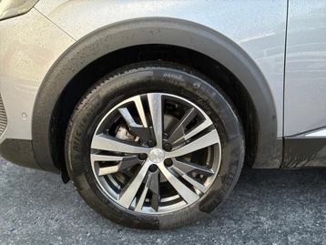 Image véhicule  Peugeot 5008 (6)