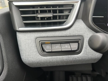 Image véhicule  Renault CLIO (21)