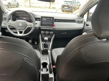 Image véhicule  Renault CLIO (34)