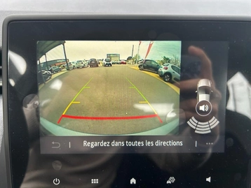 Image véhicule  Renault CLIO (31)