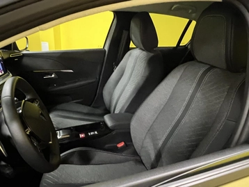 Image véhicule  Peugeot 208 (30)